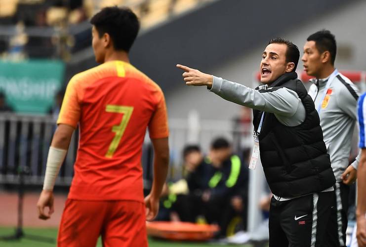 外媒：卡纳瓦罗拒绝了乌兹别克斯坦队和哈萨克斯坦队