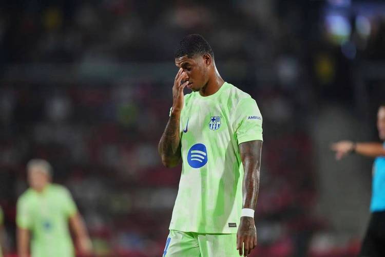 火热🔥27岁拉师傅近5场2球4助巴萨5连胜，租借而来可3000万买断