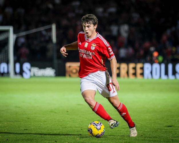 前本菲卡主帅:曾相信菲利克斯会回归,但切尔西要价实在无法满足