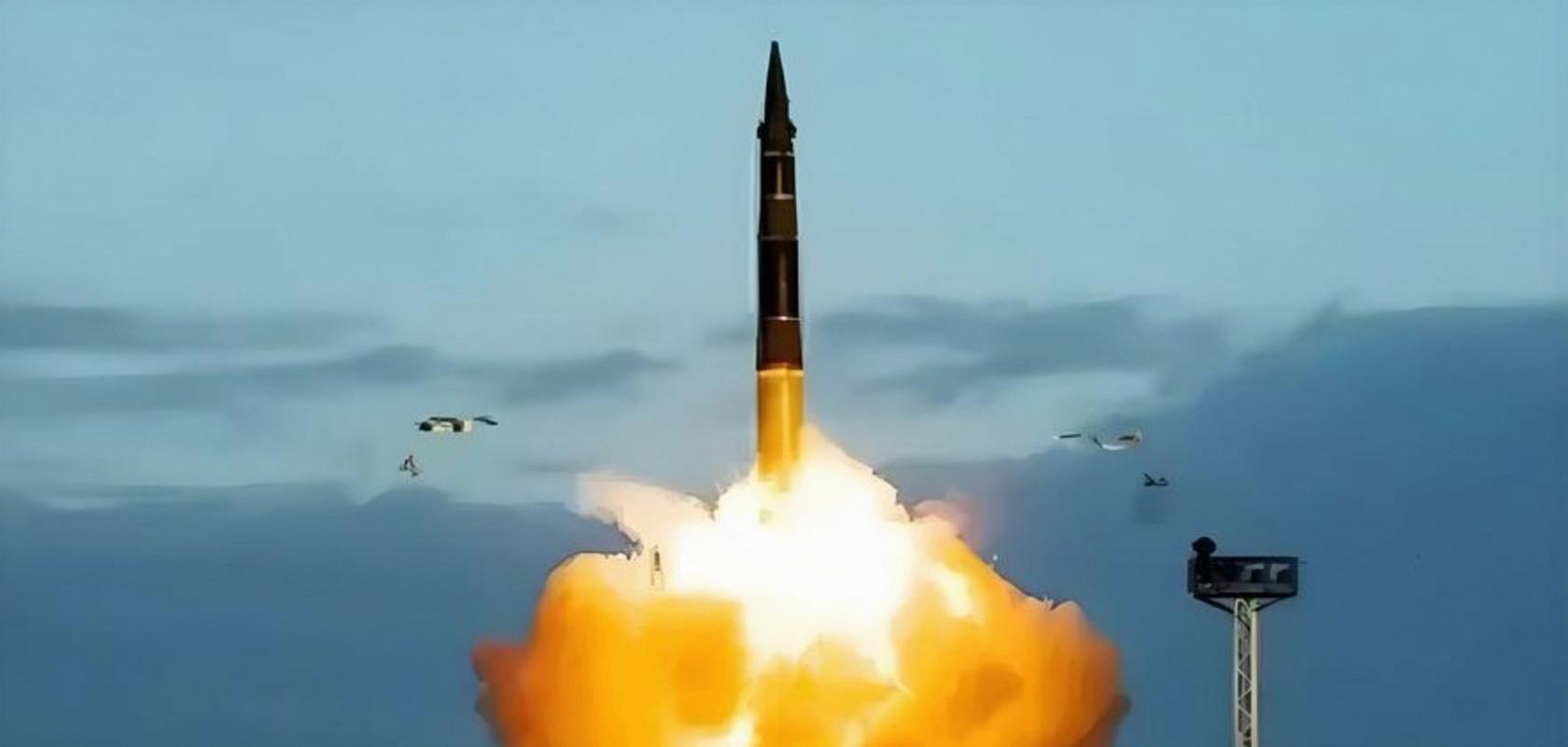 美记：如果谢泼德表现不佳 火箭将采取措施引进一名控卫