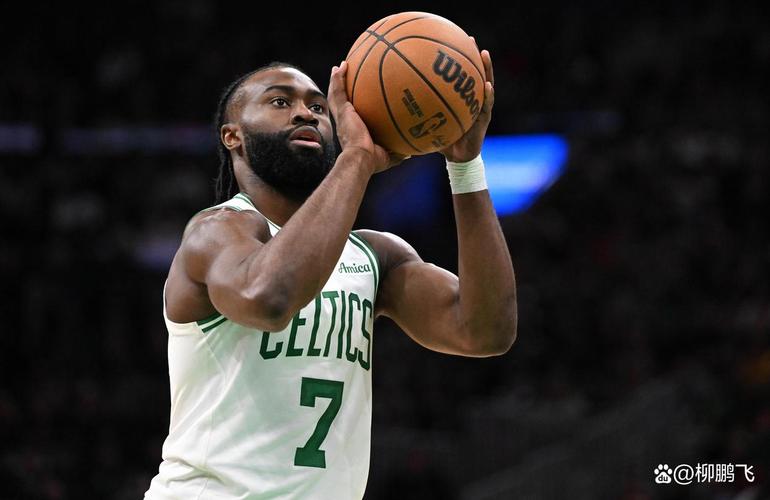 详细阅读:杰伦-布朗谈三连败:赛季刚开始很多事需要理顺 但这不能作为借口 杰伦-布朗谈三连败:赛季刚开始很多事需要理顺 但这不能作为借口