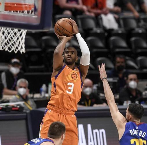 次节一分未得!三球半场13中5&三分9中5拿到15分4板3助