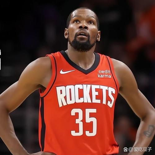 杜兰特:跟腱受伤时我32岁 人们说这伤病会终结球员的生涯