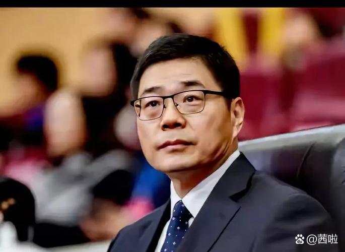 苏群：马刺肯定要搞点事情的 虽然现在领头羊是雷霆 西部悬念又+1