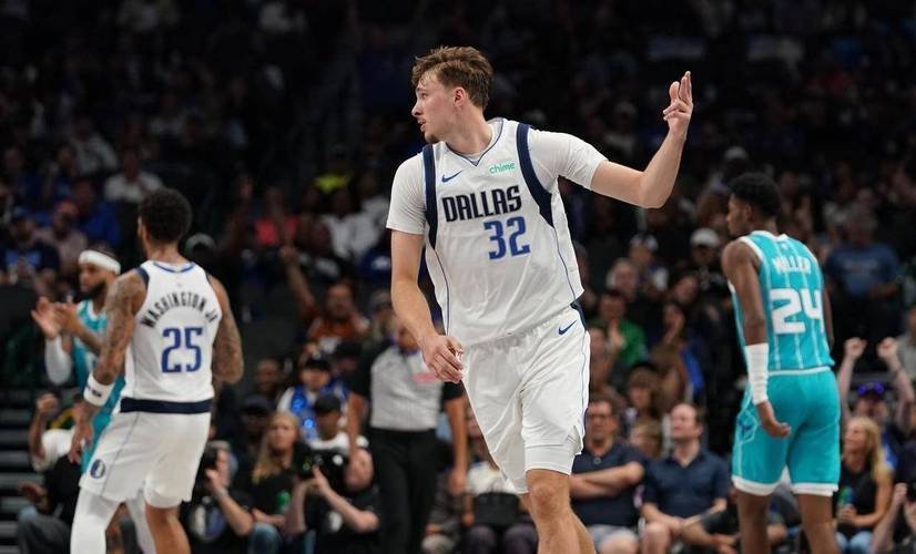 克莱给弗拉格提建议:新秀赛季放开打试试水 不用怕承担责任