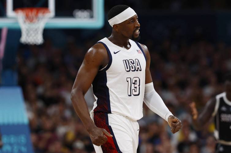 得分已经上双!阿德巴约首节7中4拿到10分4板1助