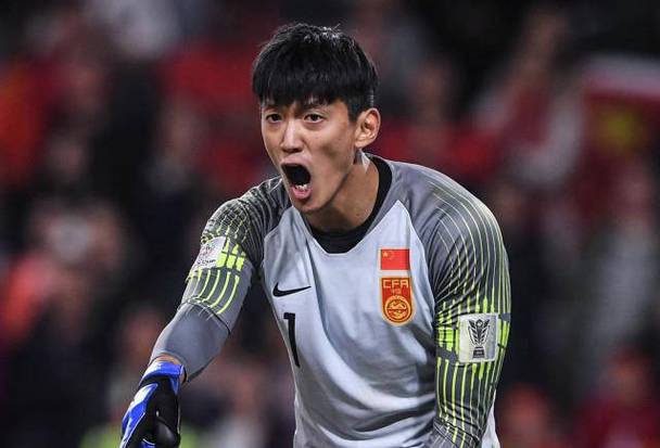 颜骏凌：武磊赛前做了动员，我们有争冠经验没有太多包袱