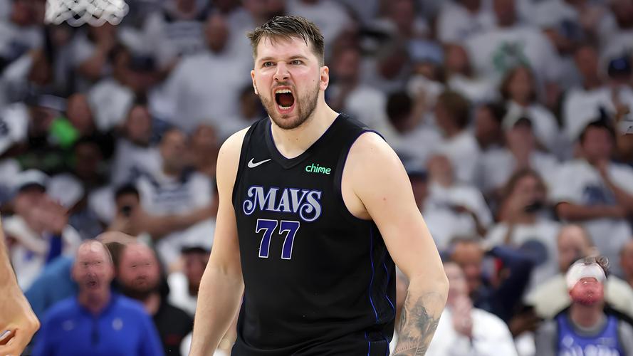 媒体人:都是减肥 东契奇打出MVP级别表现 锡安没了MV只剩下个P