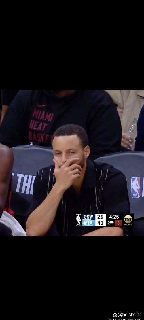 库里：有段时间我让球队陷入了困境 组织不好/进攻失误/缺乏能量